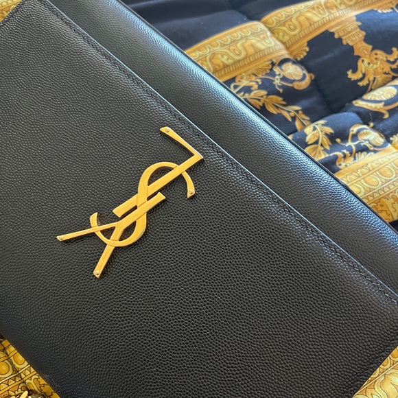 YSL HANDBAG - Picture 3 of 4